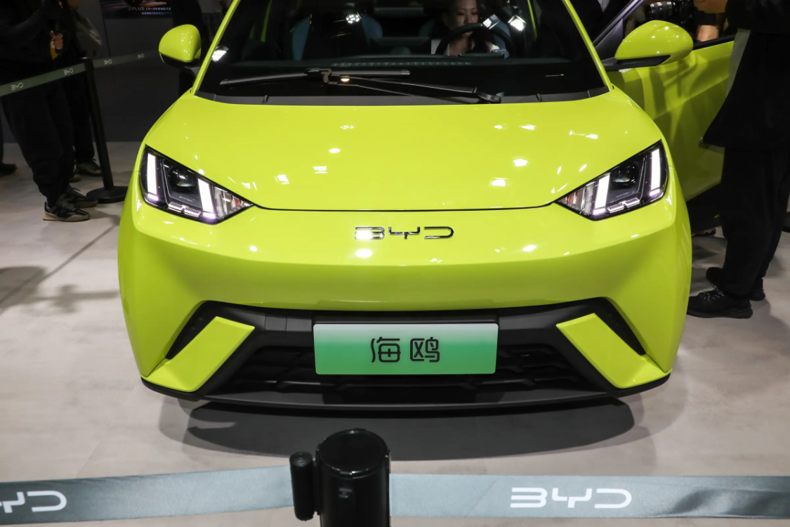 定名银河E5 吉利全新纯电SUV谍照曝光：正面硬刚比亚迪