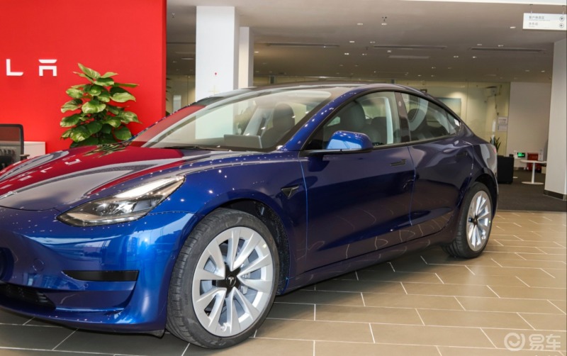 比亚迪海豹要PK特斯拉Model 3 你最看好谁？