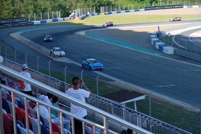 三天可拿场地赛车执照!领克推出大学生专场培训:四舍五入不要钱