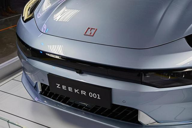 22万公里的极氪001实测满电跑了511公里 博主直呼太牛了