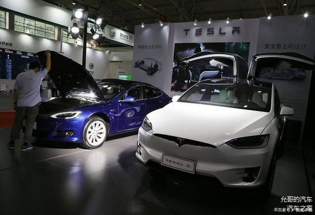 把车停好就能充！特斯拉4项无线充电专利曝光